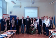 zdjęcie grupowe uczestników szkolenia