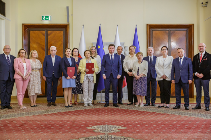 grupowe zdjęcie wszystkich uczestników posiedzenia Rady KSAP